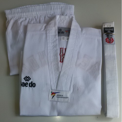 Добок для тхэквондо с белым воротником + пояс в комплекте ТА 1011-1